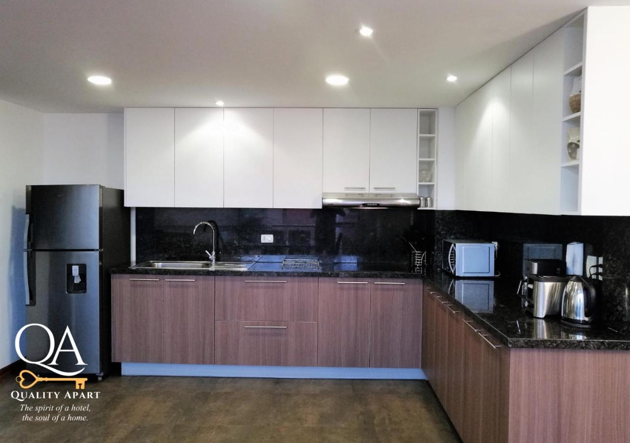 Quality Apart, Exclusive Penthouses Куэнка Экстерьер фото