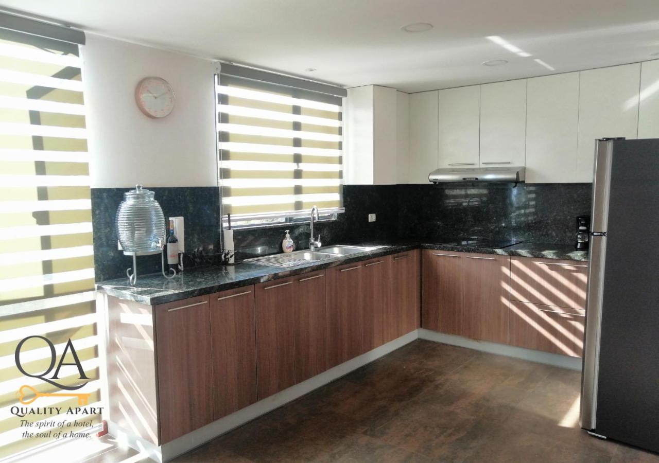 Quality Apart, Exclusive Penthouses Куэнка Экстерьер фото